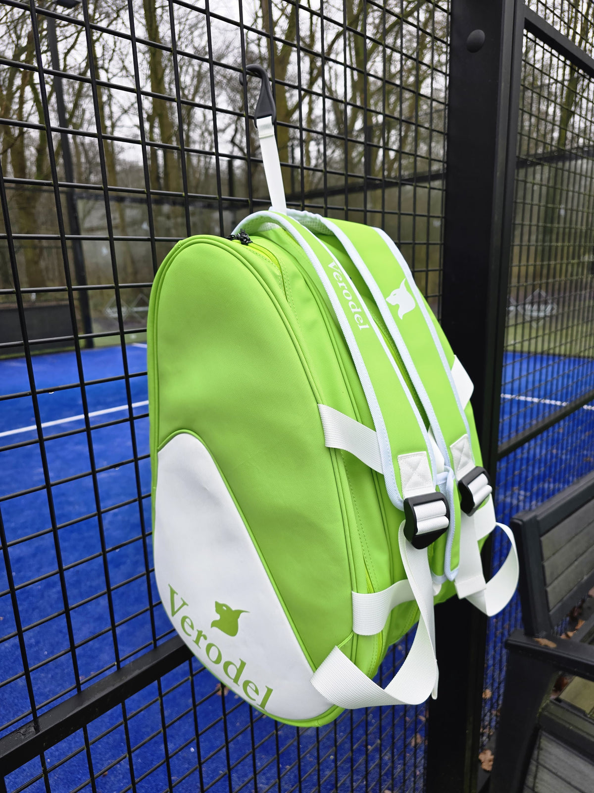Welke accessoires heb je allemaal nodig in je padeltas?
